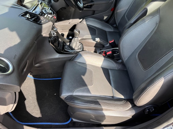 Used Ford Fiesta 2015 for sale - 76021232: Photo 40