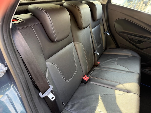 Used Ford Fiesta 2015 for sale - 76021232: Photo 50