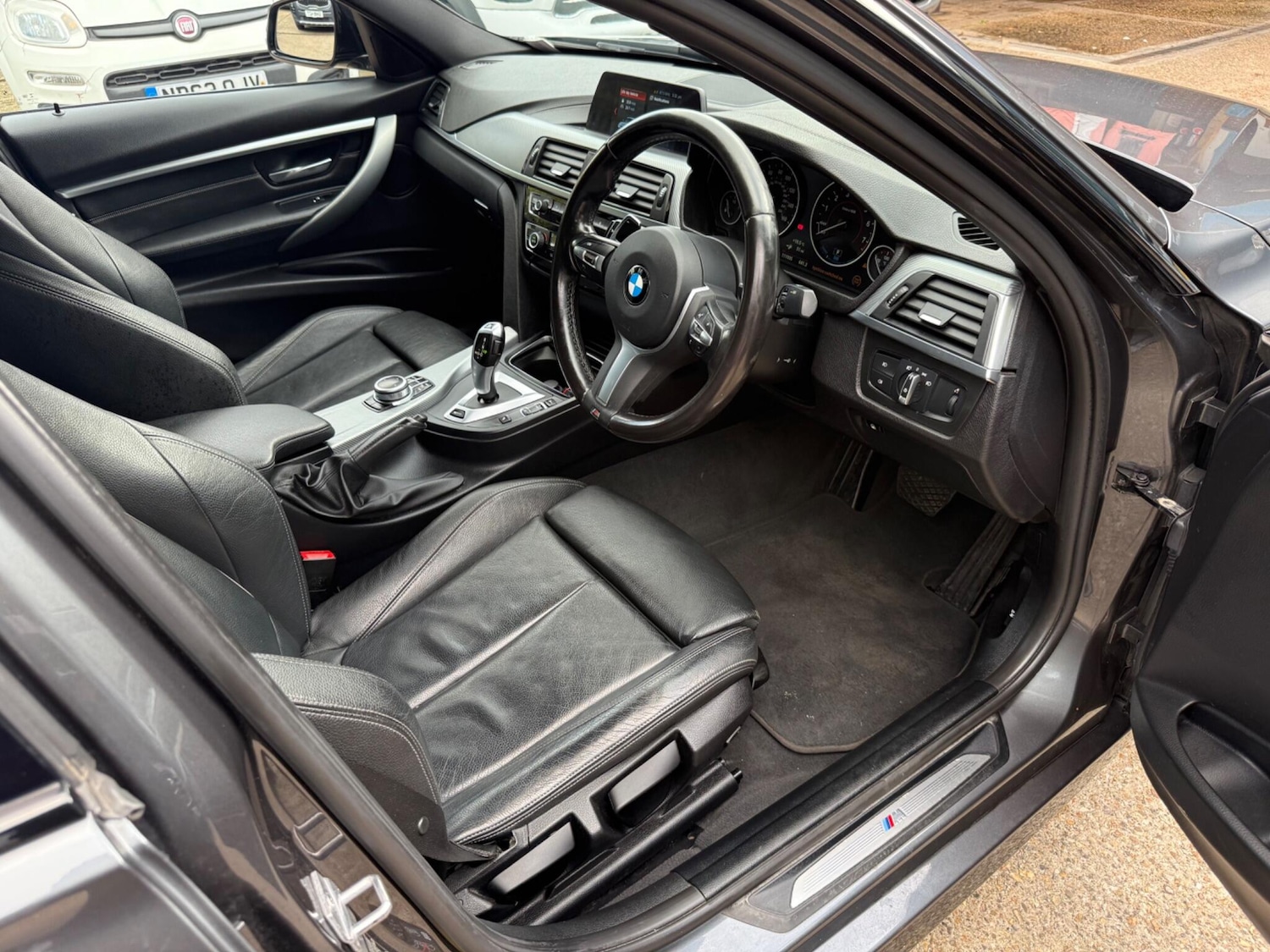 Used BMW 3 Series 2018 for sale - 77175743: Photo 35