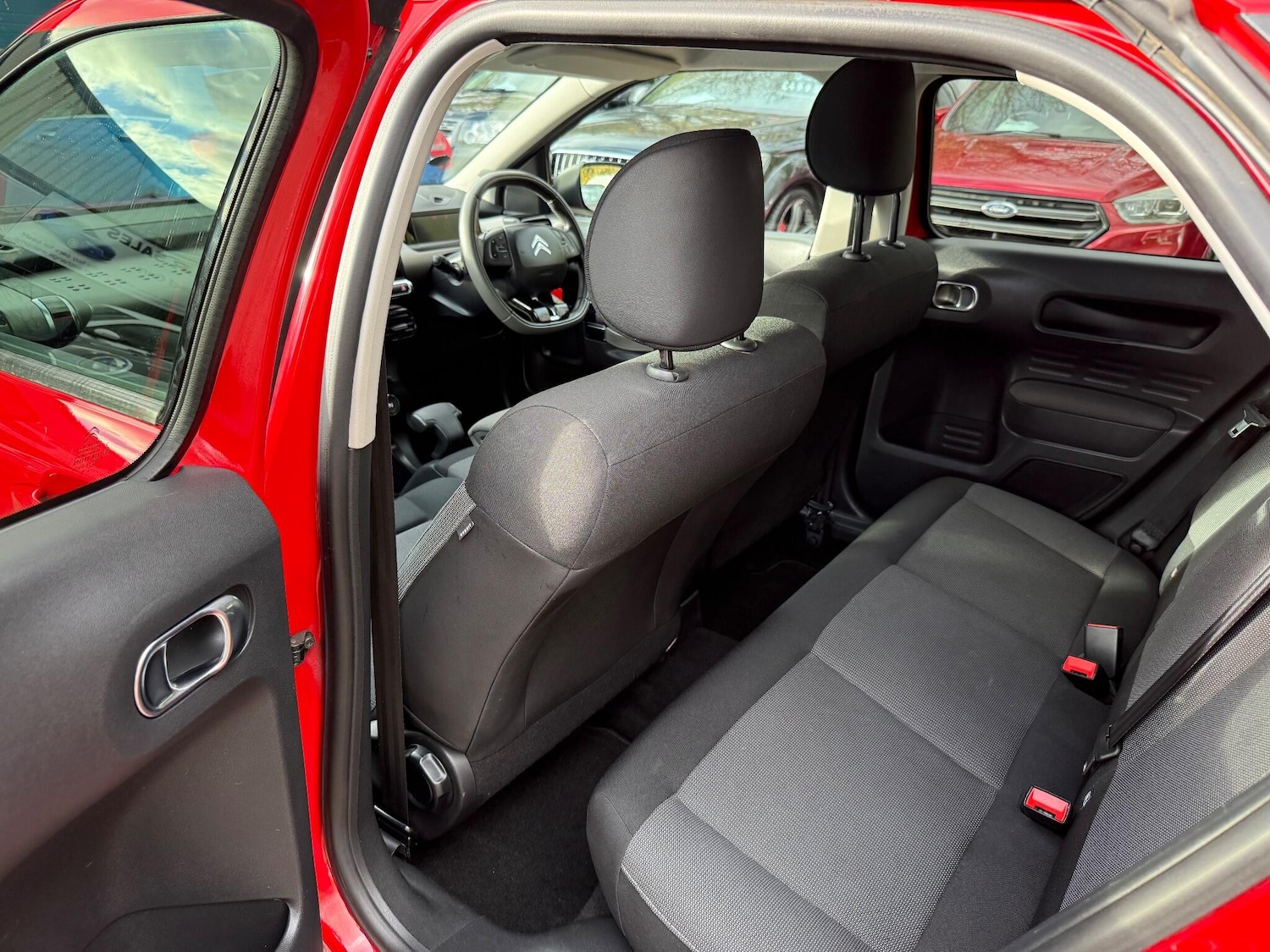 Used Citroen C4 Cactus 2016 for sale - 77120673: Photo 17