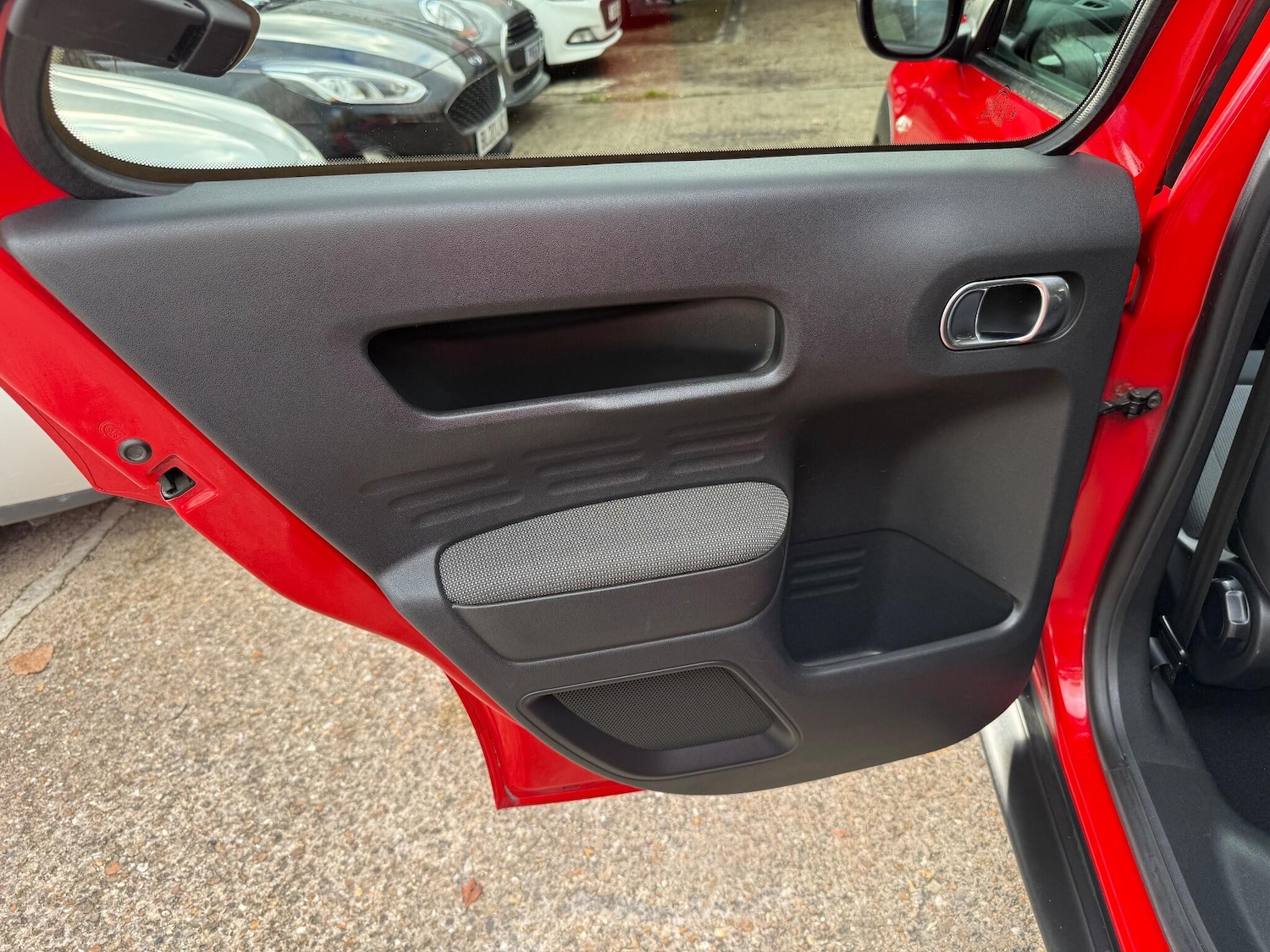 Used Citroen C4 Cactus 2016 for sale - 77120673: Photo 28