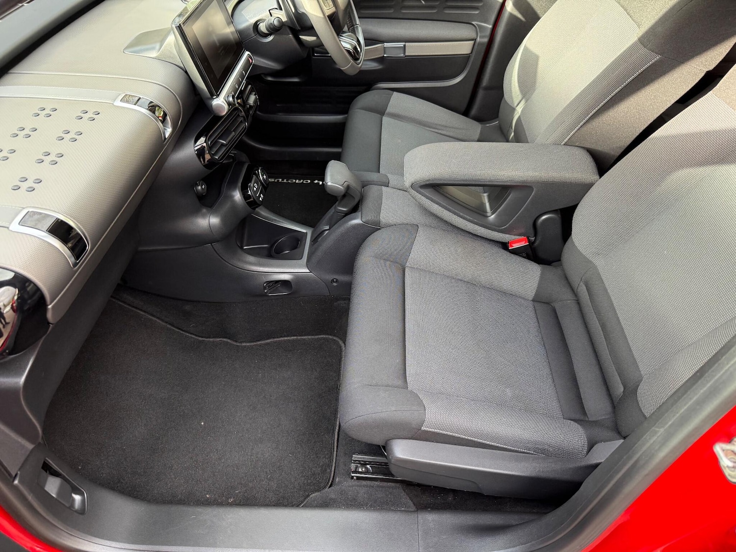 Used Citroen C4 Cactus 2016 for sale - 77120673: Photo 43