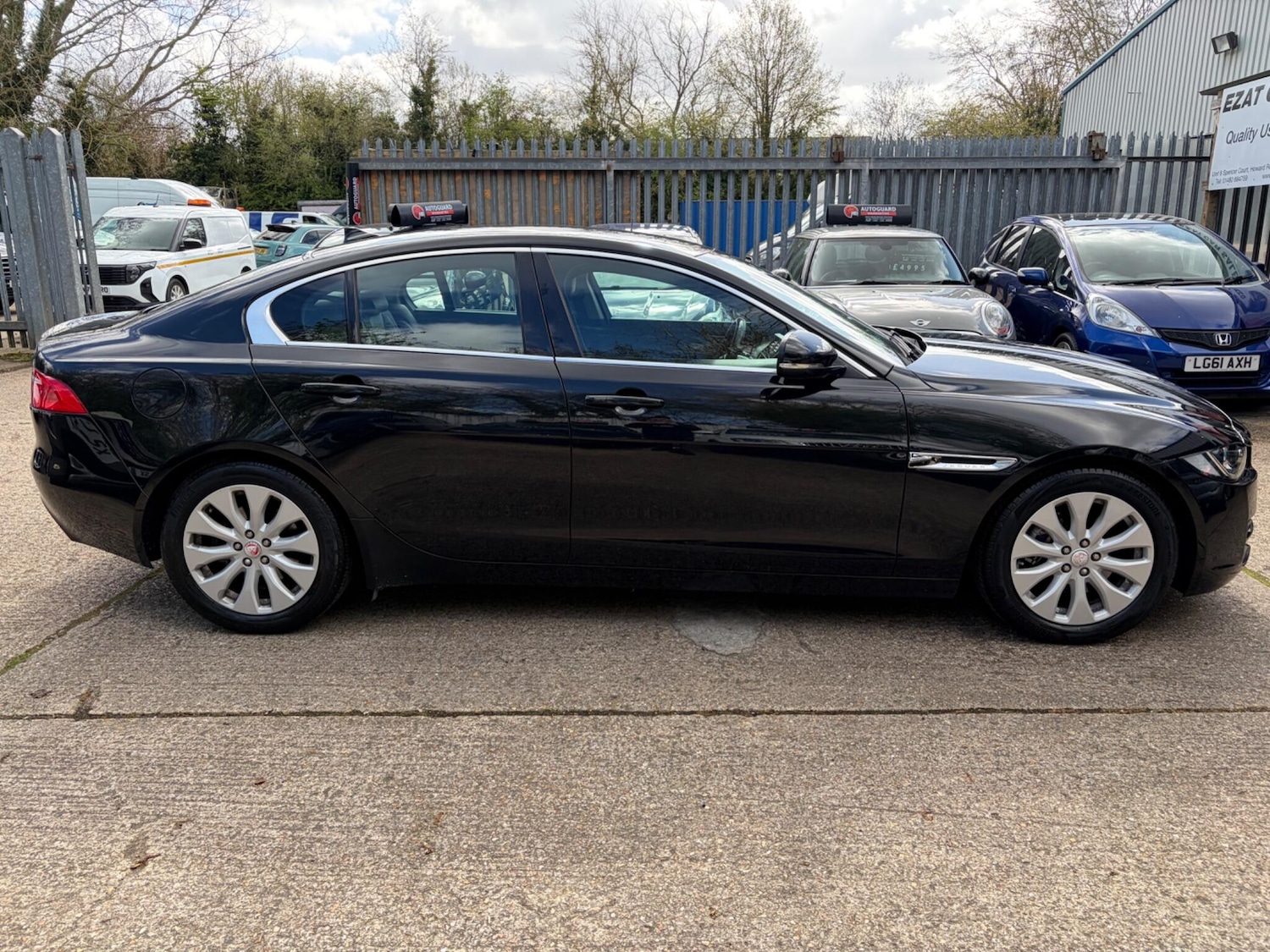 Used Jaguar XE 2016 for sale - 78071812: Photo 11