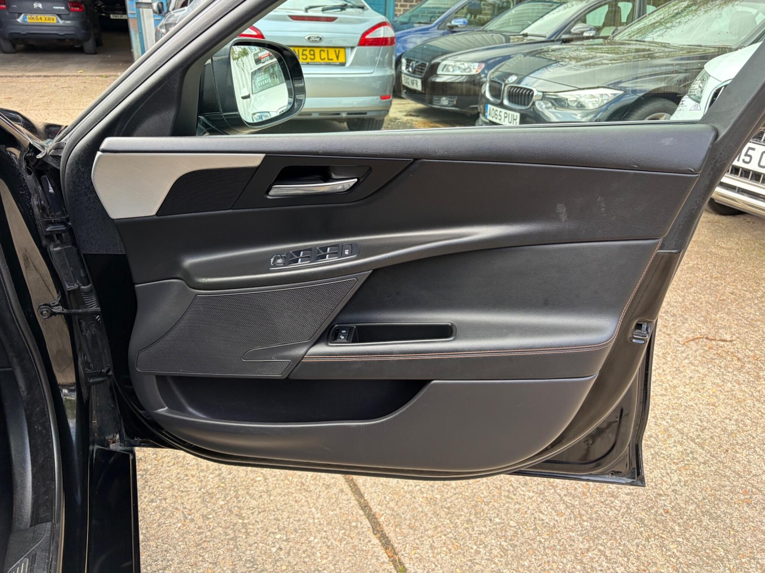 Used Jaguar XE 2016 for sale - 78071812: Photo 35