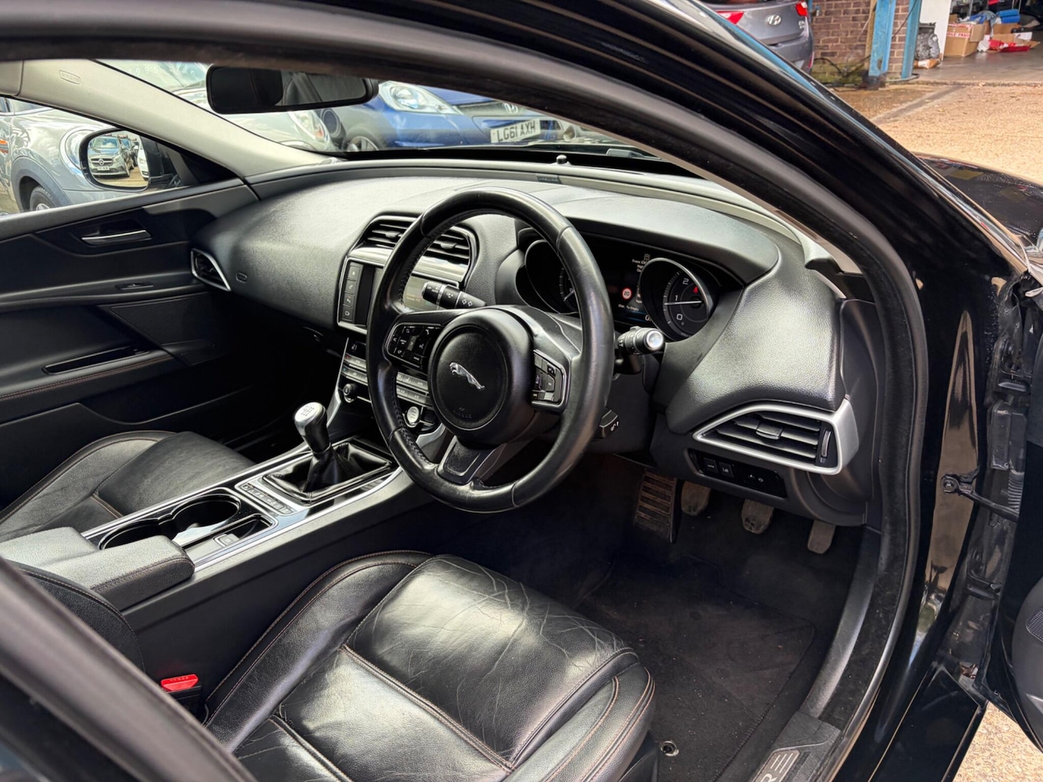 Used Jaguar XE 2016 for sale - 78071812: Photo 36