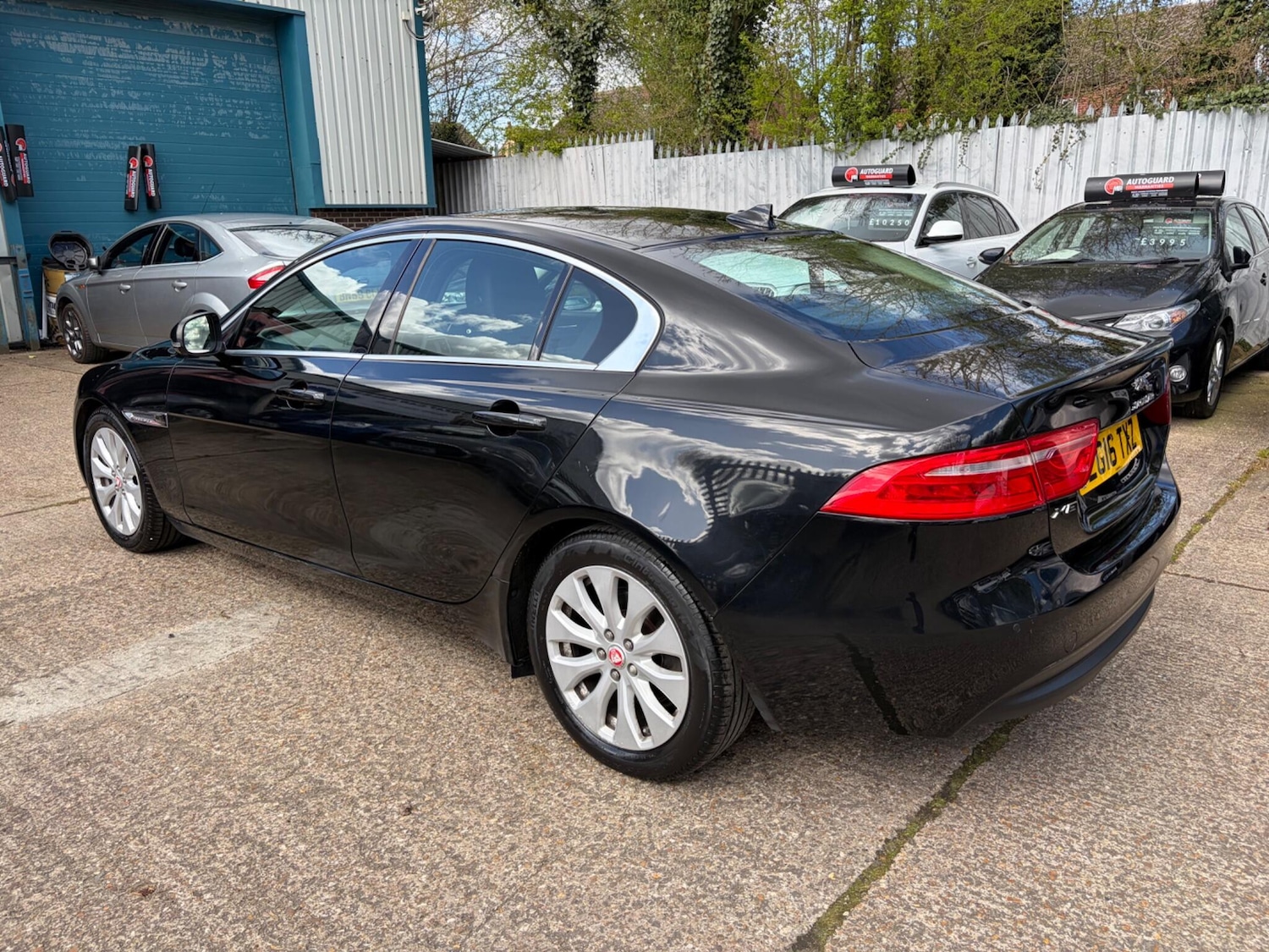 Used Jaguar XE 2016 for sale - 78071812: Photo 6