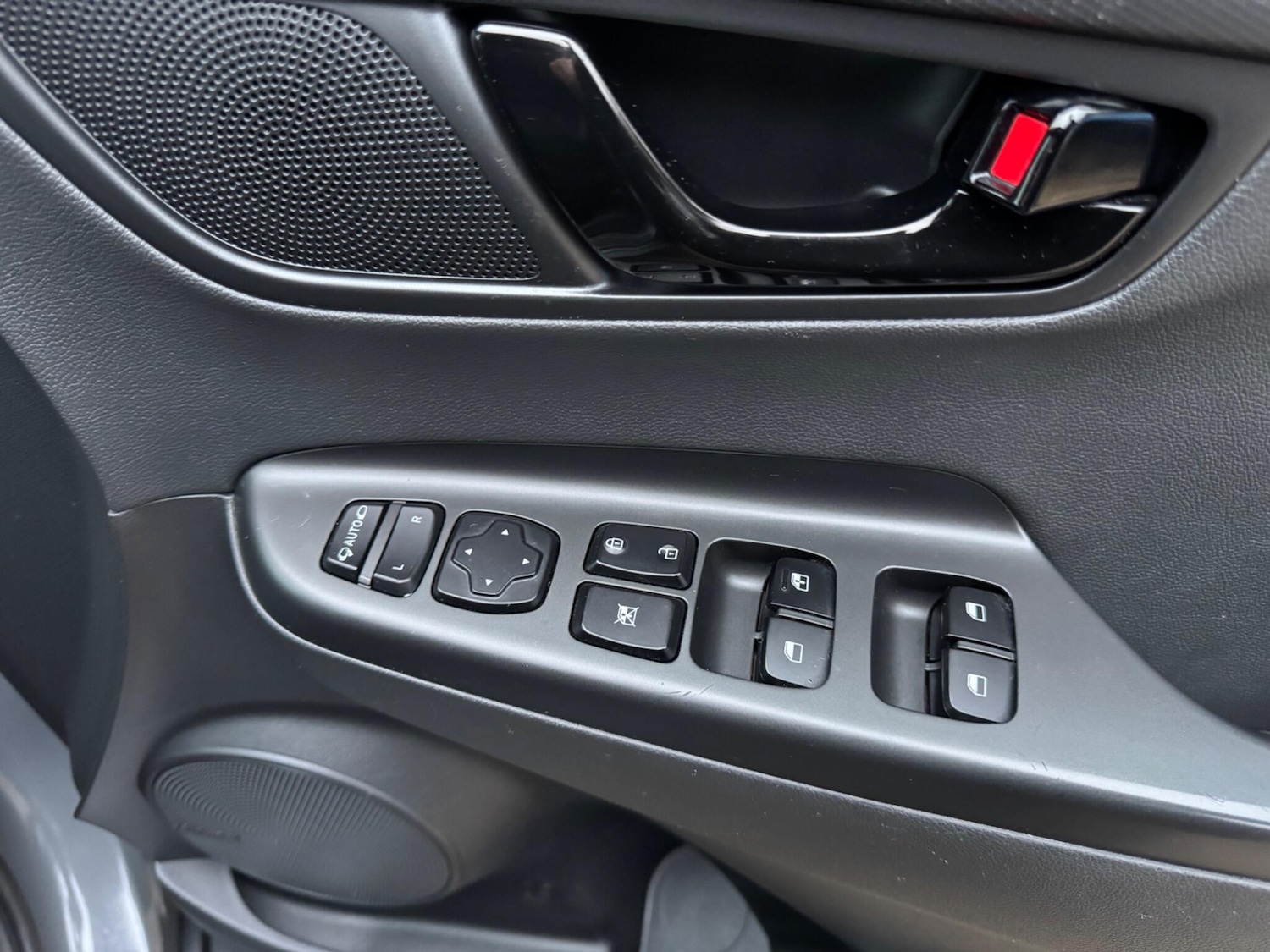 Used Hyundai KONA 2020 for sale - 77549278: Photo 27