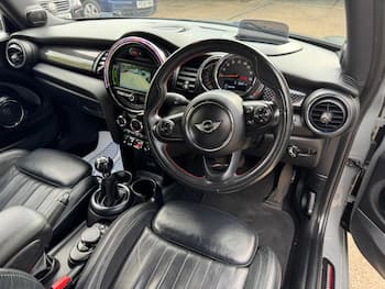 Used MINI Hatch 2017 for sale - 79589439: Photo