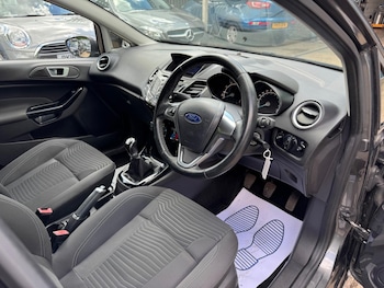 Used Ford Fiesta 2016 for sale - 78601030: Photo