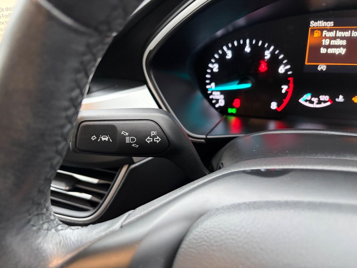 Used Ford Focus for sale - 77484375: Photo 25