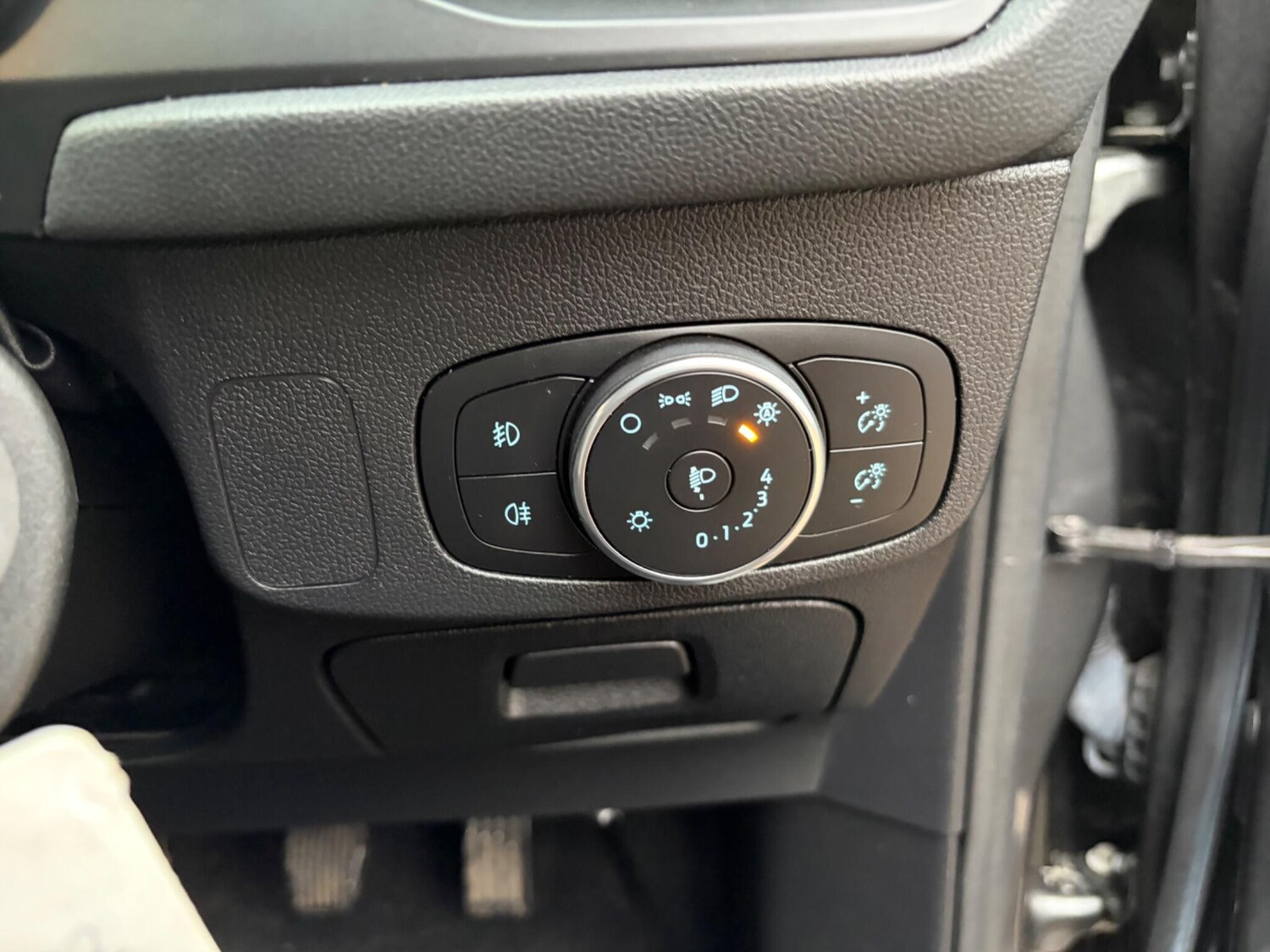 Used Ford Focus for sale - 77484375: Photo 27