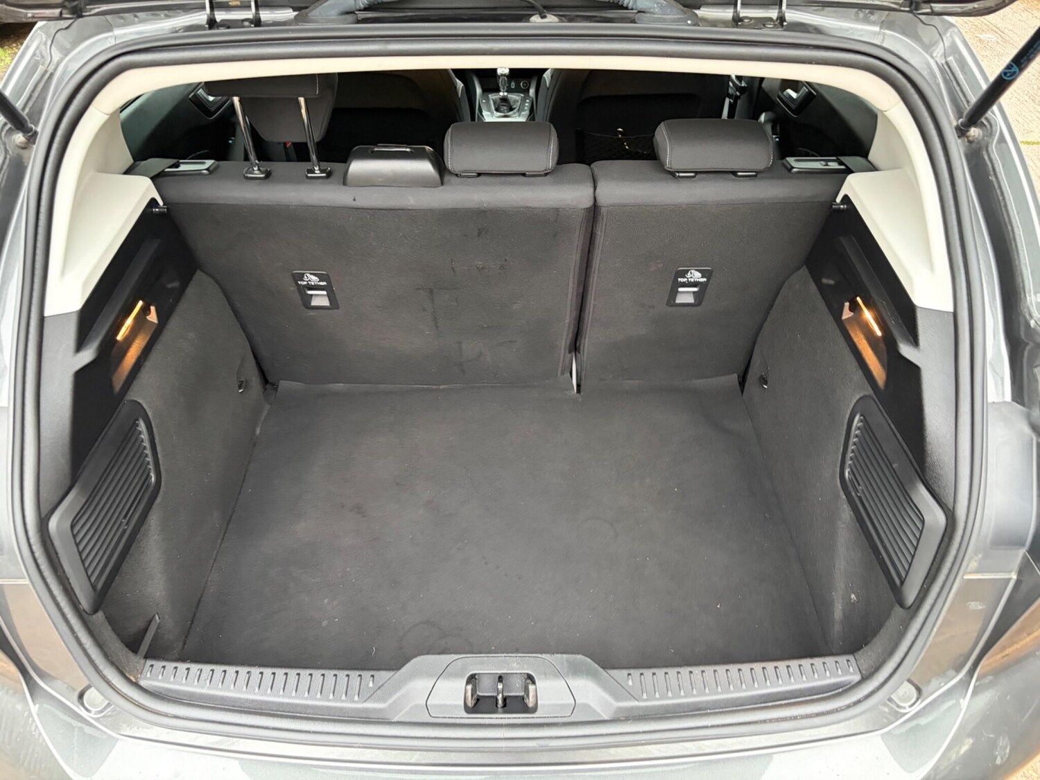 Used Ford Focus for sale - 77484375: Photo 48