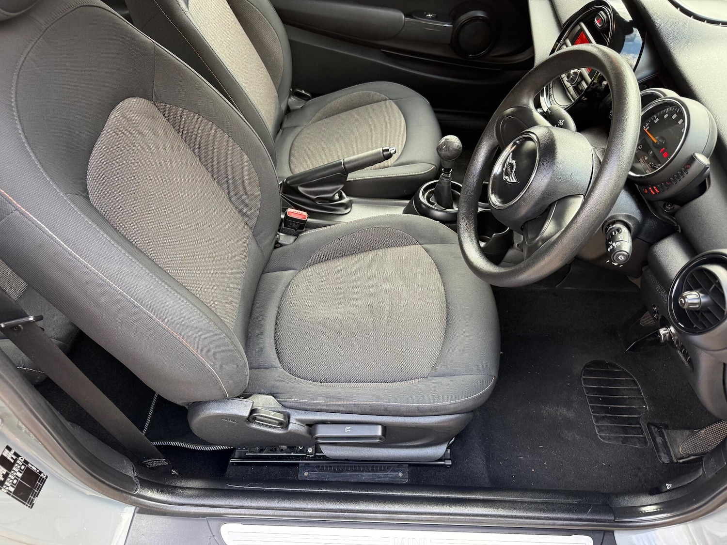 Used MINI Hatch 2016 for sale - 76991611: Photo 15