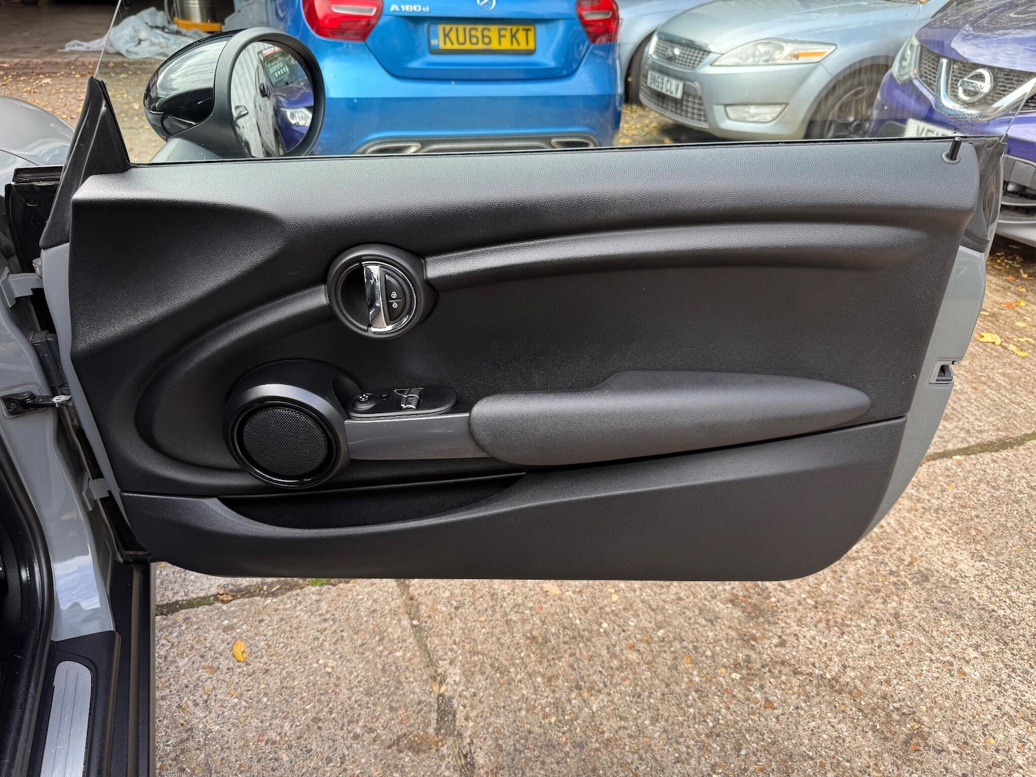 Used MINI Hatch 2016 for sale - 76991611: Photo 27