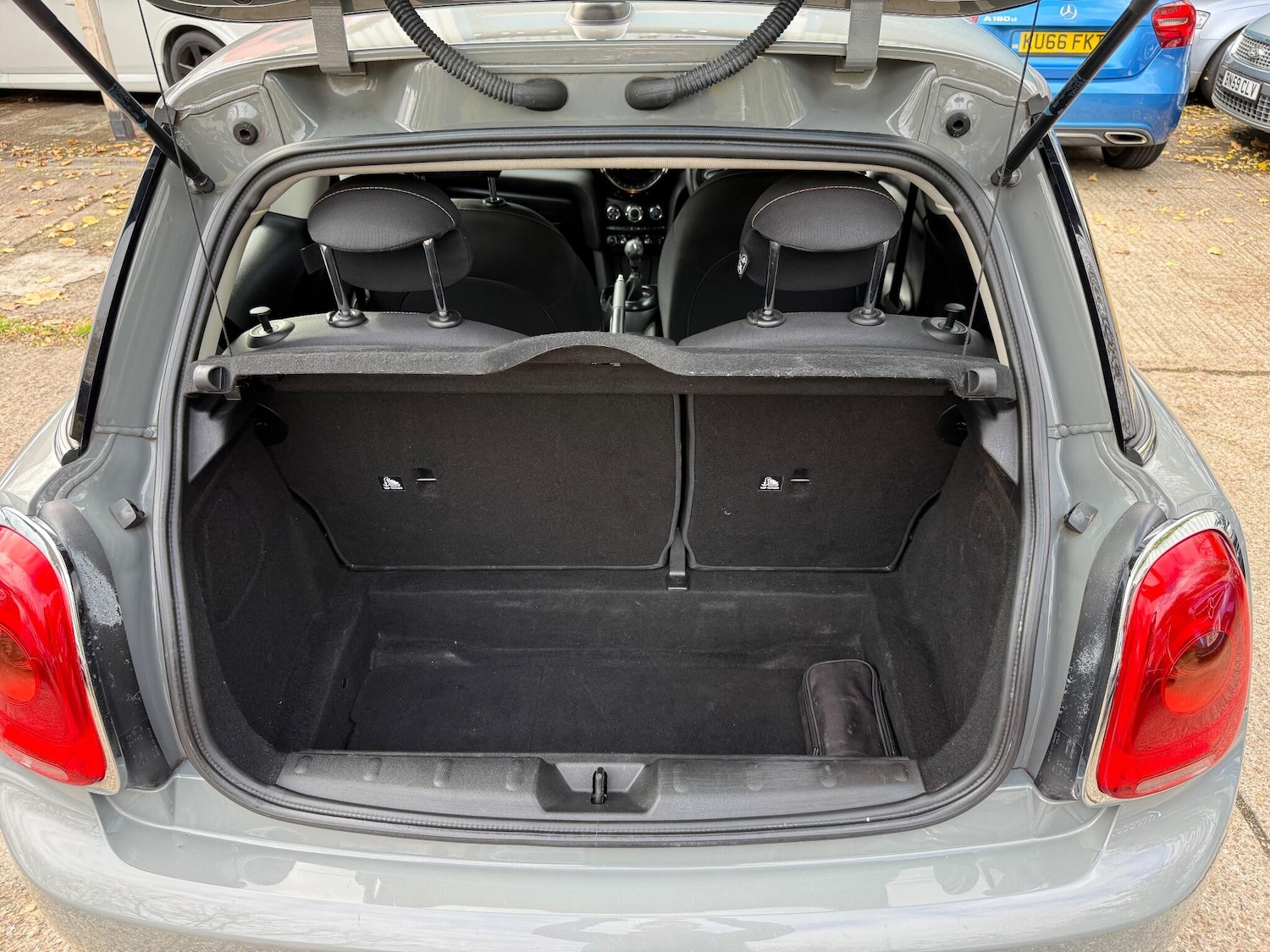 Used MINI Hatch 2016 for sale - 76991611: Photo 37