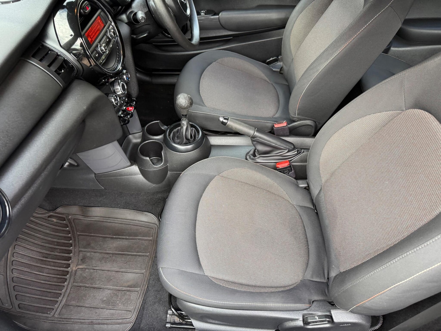 Used MINI Hatch 2016 for sale - 76991611: Photo 39