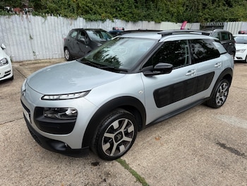 Used Citroen C4 Cactus 2016 for sale - 75401743: Photo