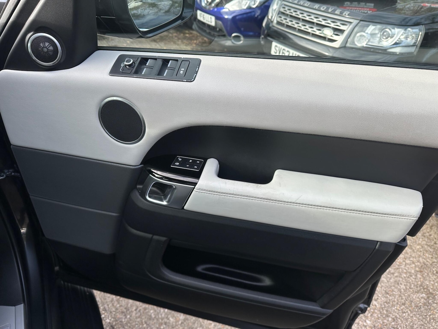 Used Land Rover Range Rover Sport 2016 for sale - 76666506: Photo 34