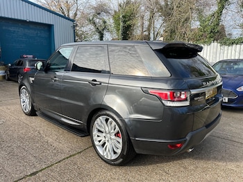 Used Land Rover Range Rover Sport 2016 for sale - 76666506: Photo