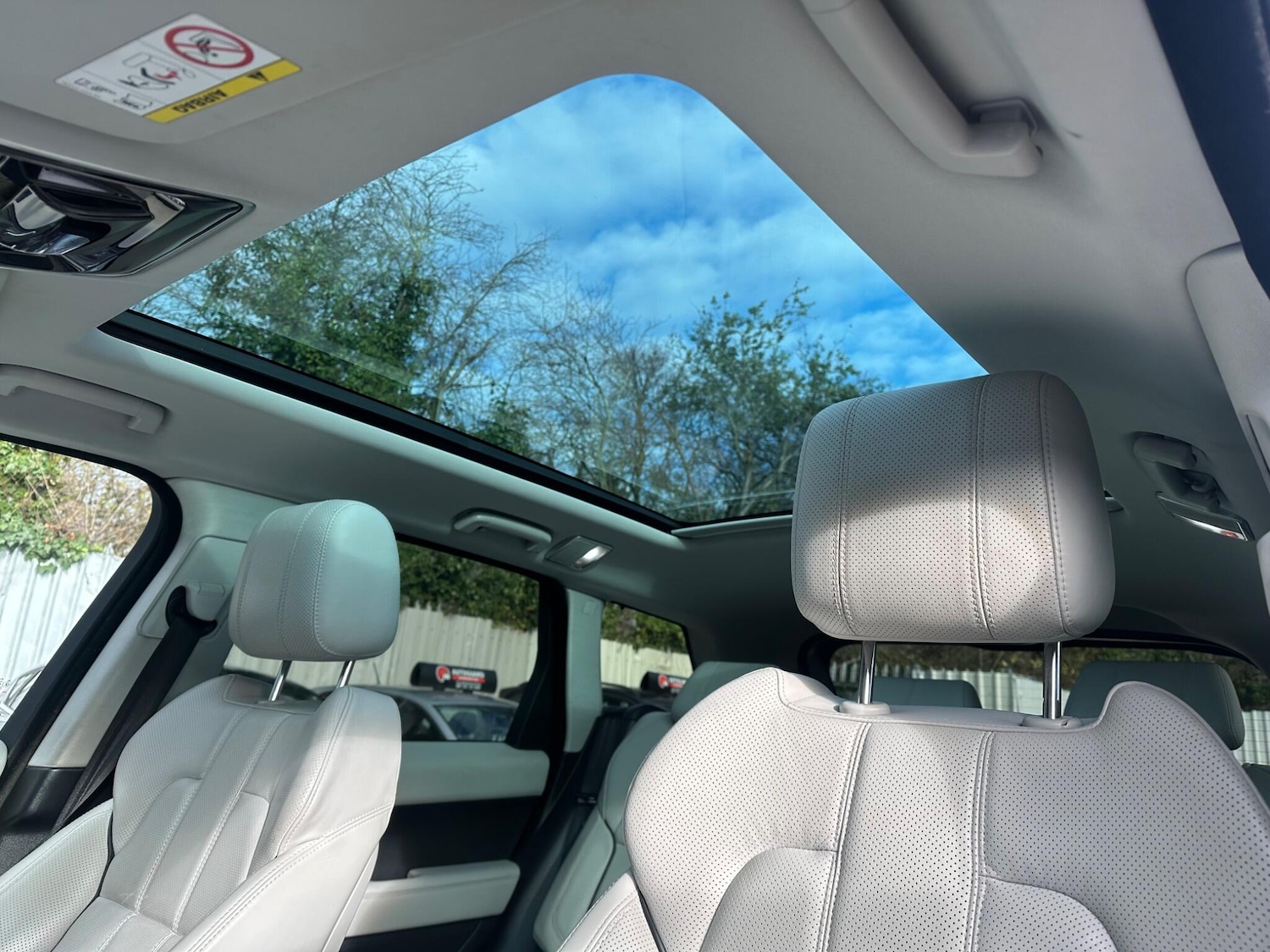 Used Land Rover Range Rover Sport 2016 for sale - 76666506: Photo 68