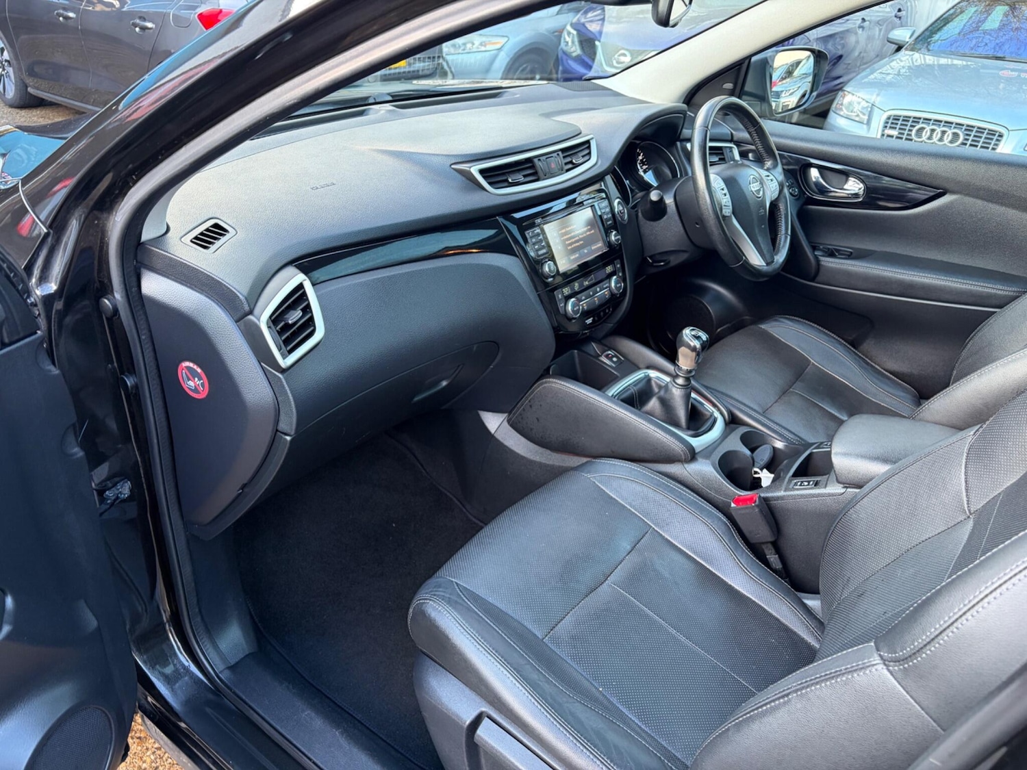 Used Nissan Qashqai 2016 for sale - 77229241: Photo 39