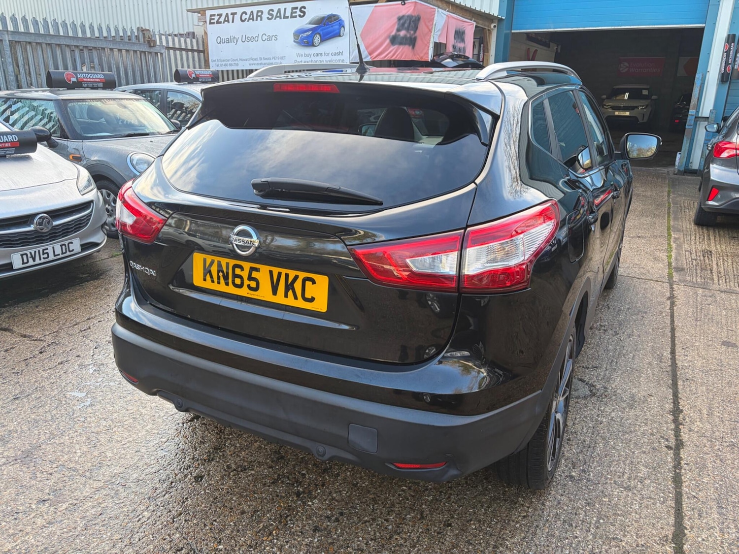Used Nissan Qashqai 2016 for sale - 77229241: Photo 9