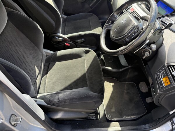 Used Citroen C4 Picasso 2008 for sale - 76189039: Photo 25