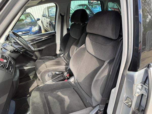 Used Citroen C4 Picasso 2008 for sale - 76189039: Photo 30