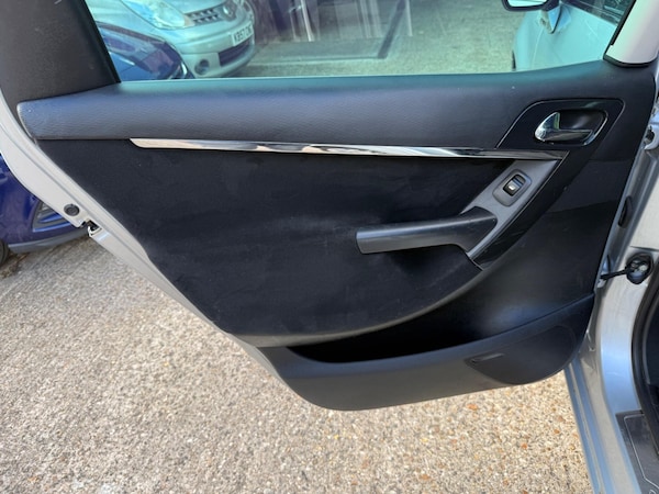 Used Citroen C4 Picasso 2008 for sale - 76189039: Photo 31