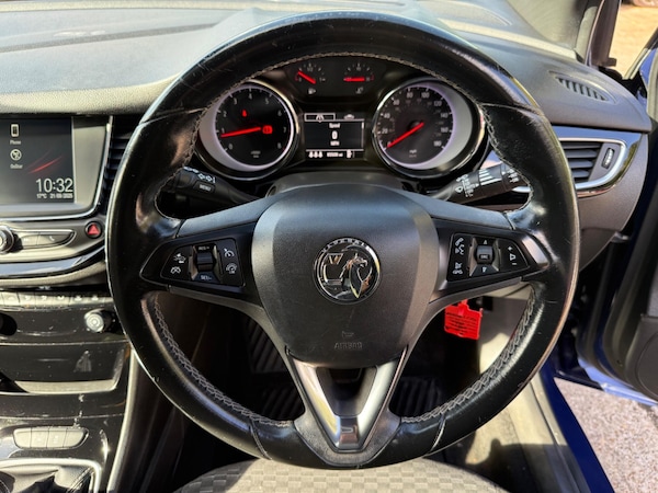 Used Vauxhall Astra 2017 for sale - 76060834: Photo 18