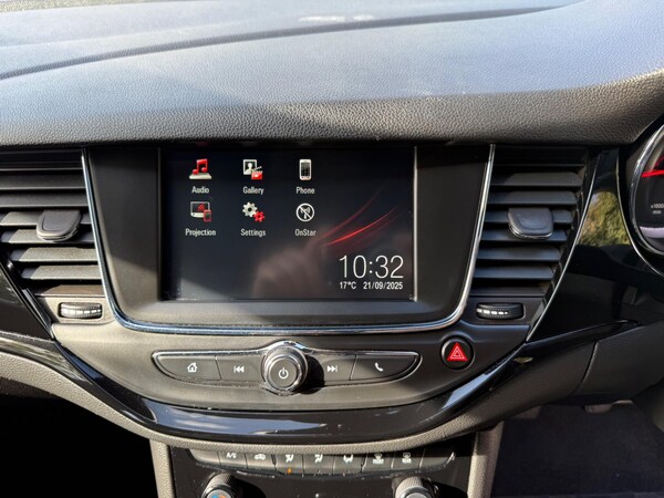 Used Vauxhall Astra 2017 for sale - 76060834: Photo 25