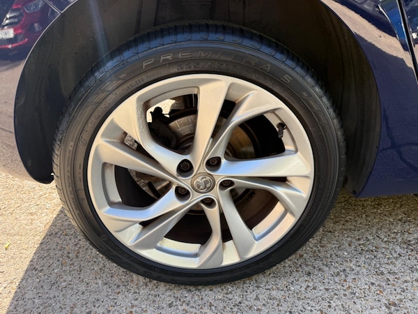 Used Vauxhall Astra 2017 for sale - 76060834: Photo 53