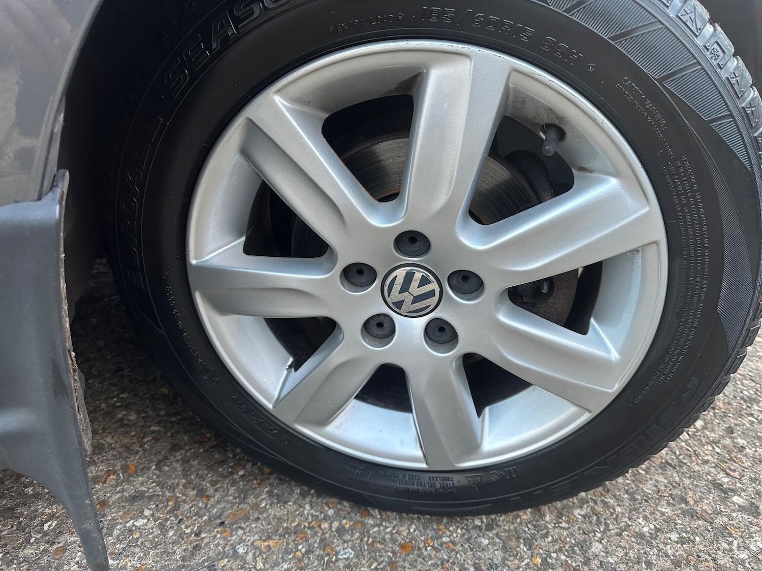 Used Volkswagen Polo 2011 for sale - 76632675: Photo 27