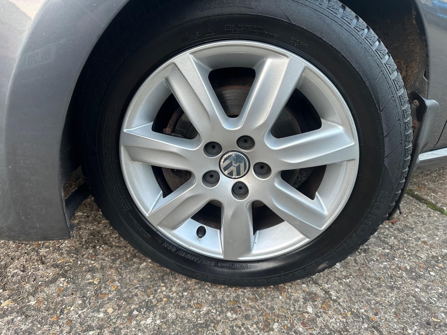 Used Volkswagen Polo 2011 for sale - 76632675: Photo 28