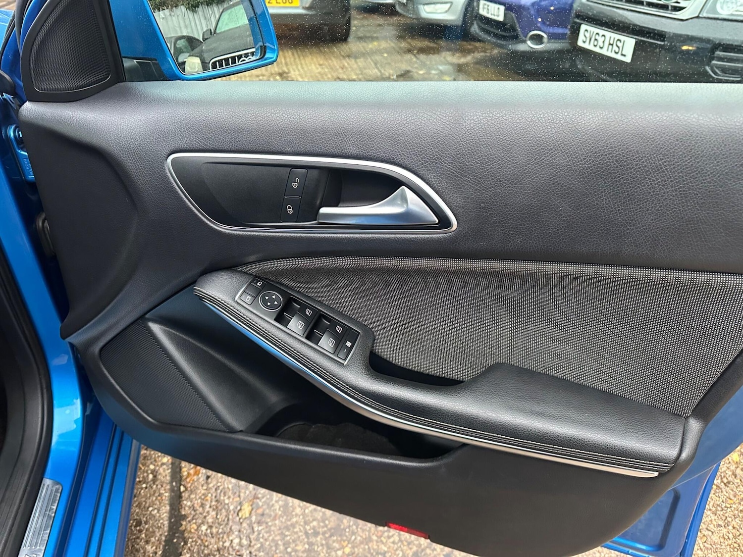 Used Mercedes-Benz A-Class 2015 for sale - 76597133: Photo 25