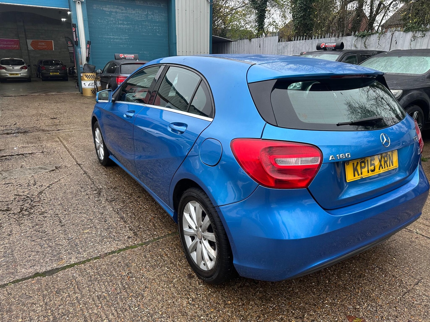 Used Mercedes-Benz A-Class 2015 for sale - 76597133: Photo 6