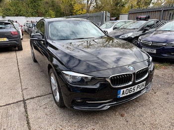 2015 (65) - 318i Sport 4dr
