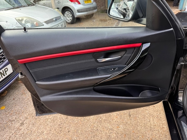 Used BMW 3 Series 2015 for sale - 76337670: Photo 37