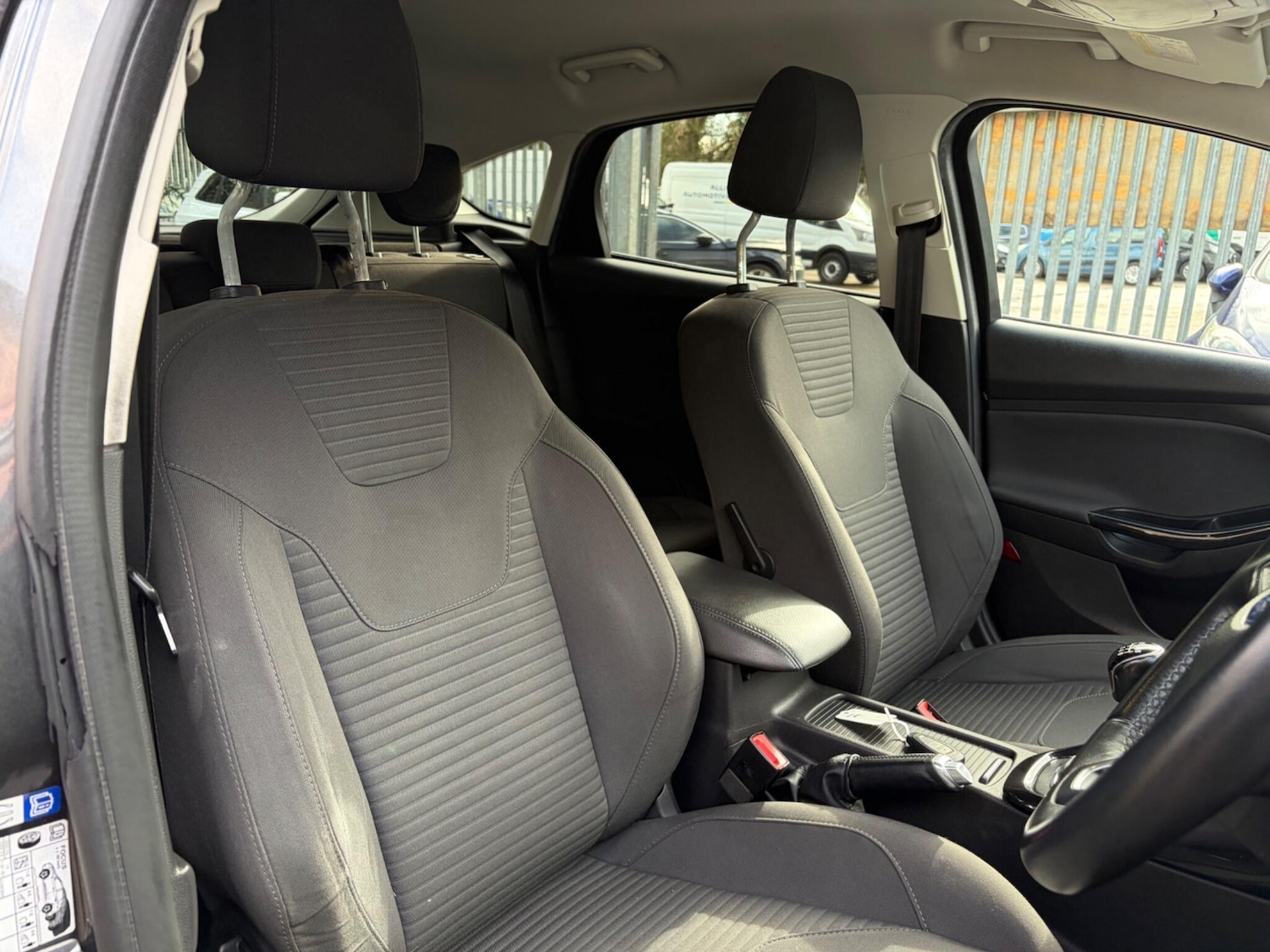 Used Ford Focus for sale - 77657952: Photo 35