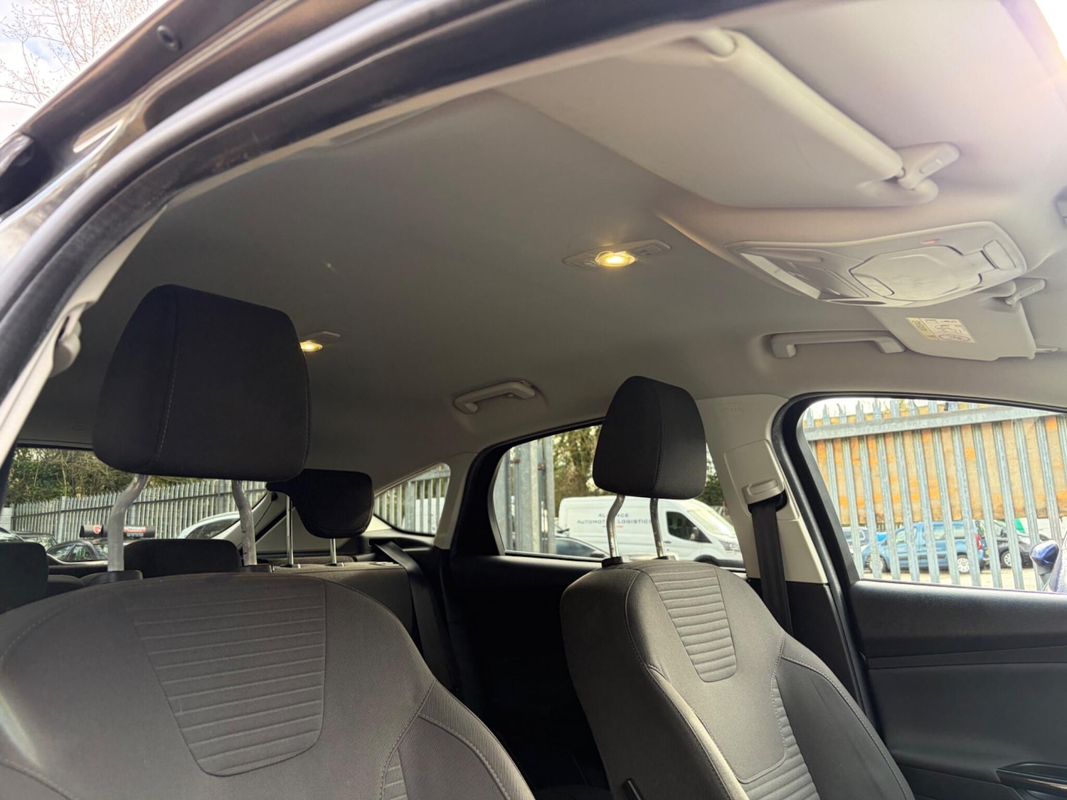 Used Ford Focus for sale - 77657952: Photo 36