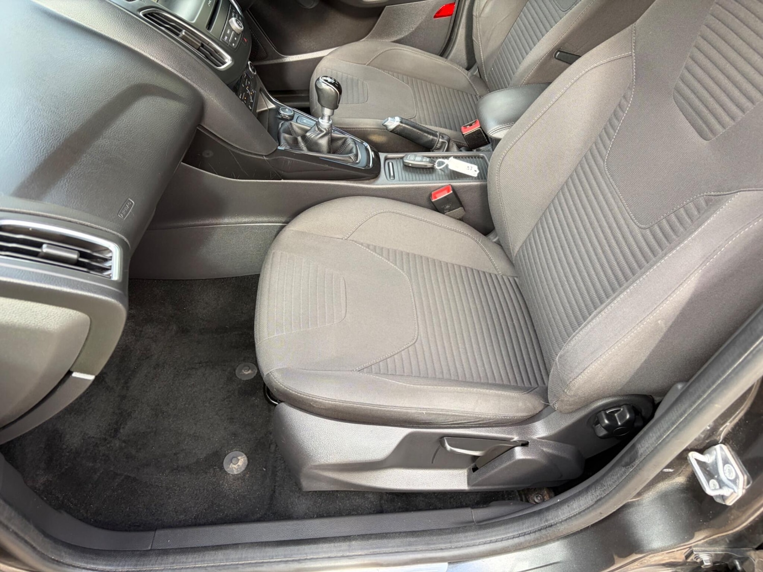 Used Ford Focus for sale - 77657952: Photo 39