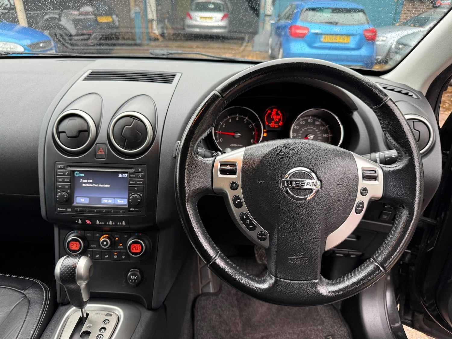 Used Nissan Qashqai 2009 for sale - 76425858: Photo 13