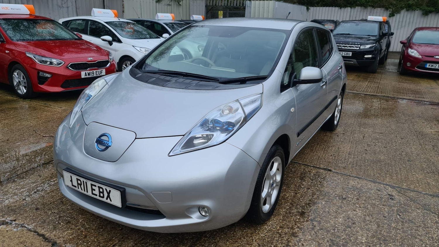 Used Nissan Leaf 2011 for sale - 76099275: Photo 1