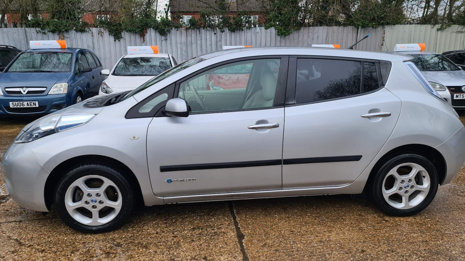 Used Nissan Leaf 2011 for sale - 76099275: Photo 3