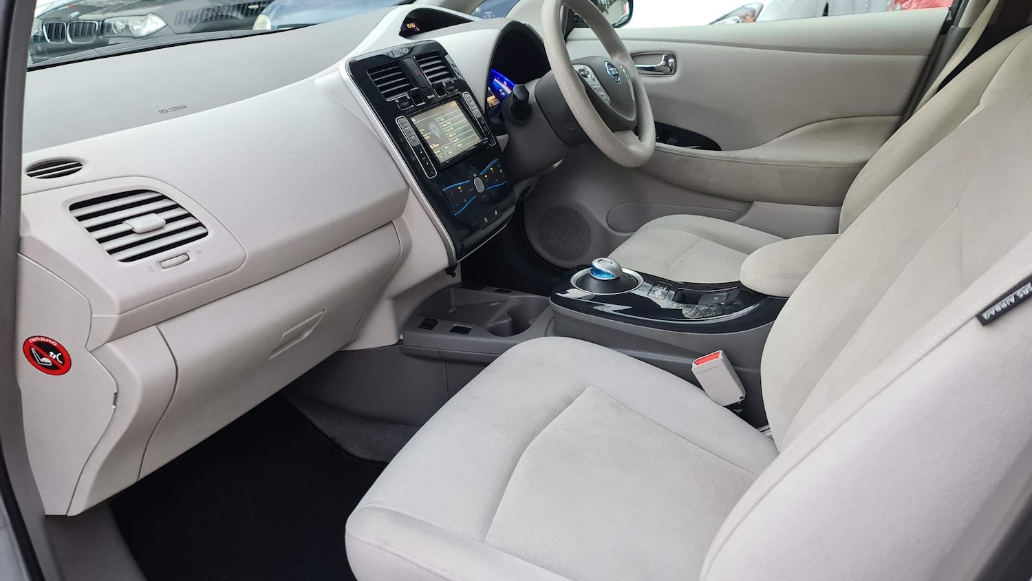 Used Nissan Leaf 2011 for sale - 76099275: Photo 36