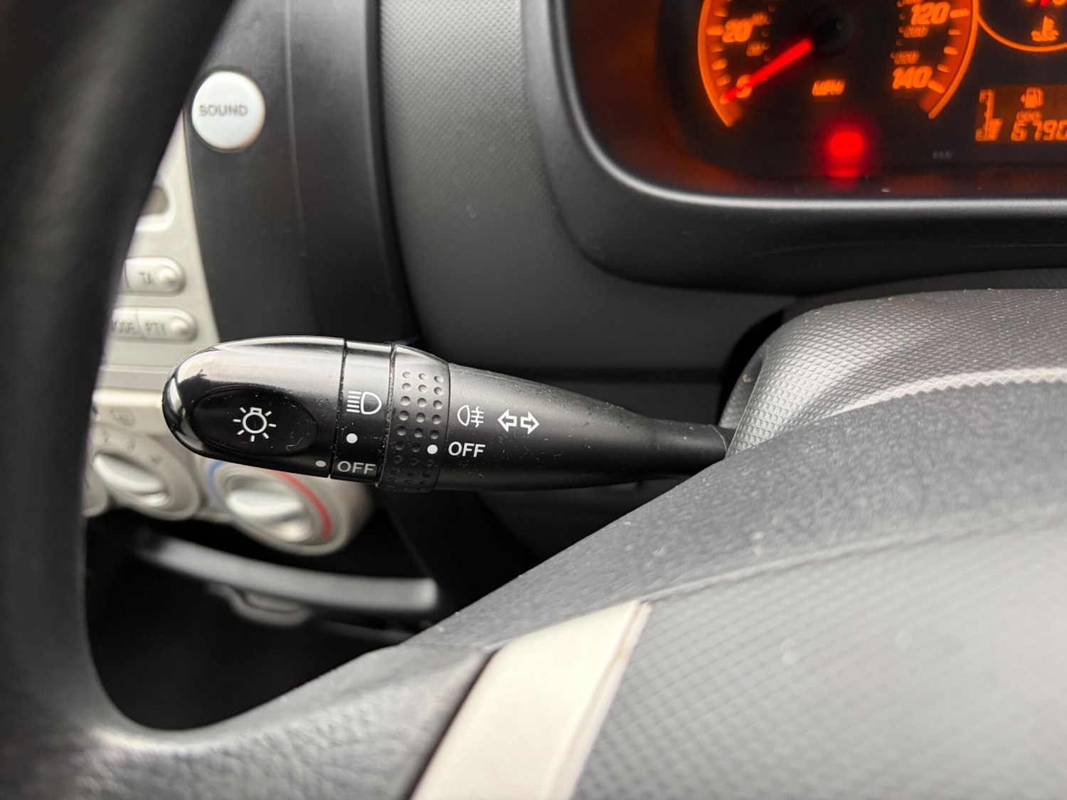 Used Perodua MYVI 2009 for sale - 77510720: Photo 15