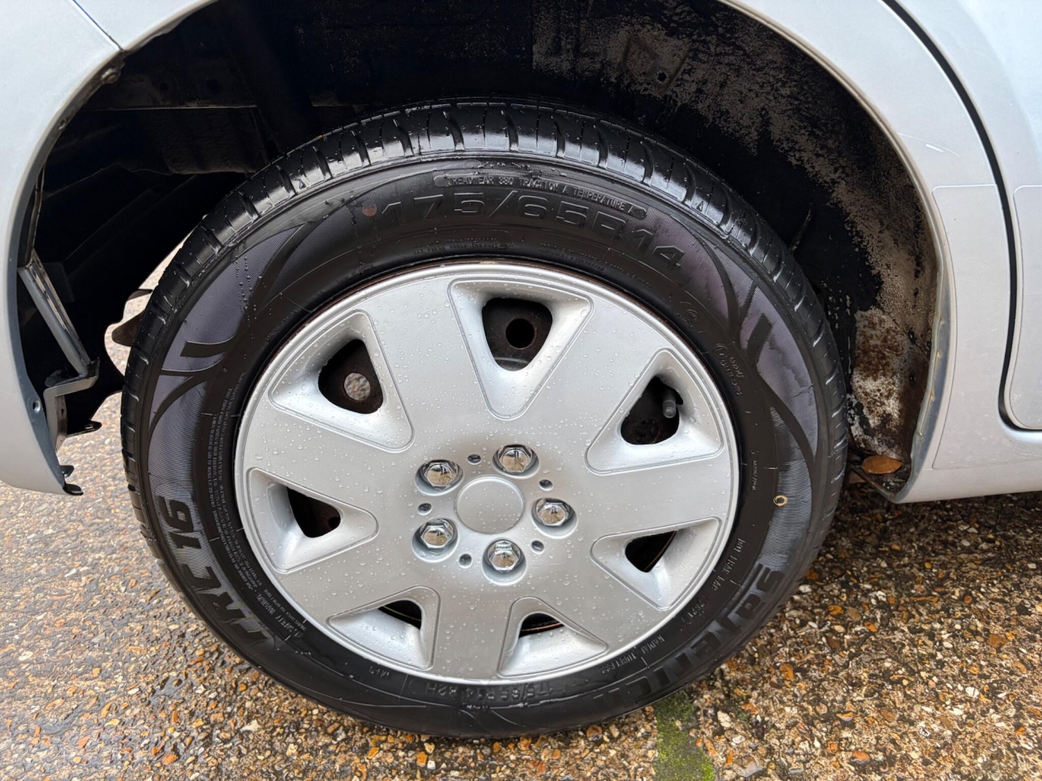 Used Perodua MYVI 2009 for sale - 77510720: Photo 45