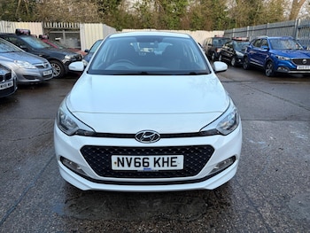 Used Hyundai i20 2016 for sale - 77723905: Photo