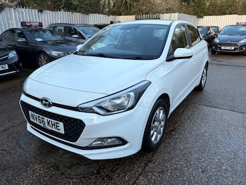 Used Hyundai i20 2016 for sale - 77723905: Photo