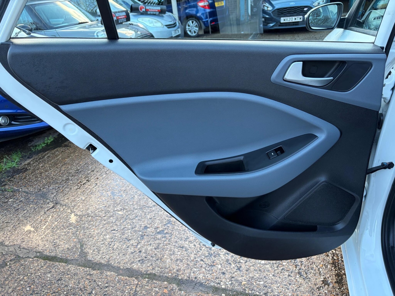 Used Hyundai i20 2016 for sale - 77723905: Photo 43